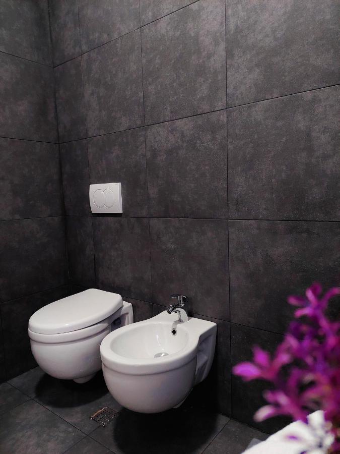 Gex Apartments Tirana Bagian luar foto