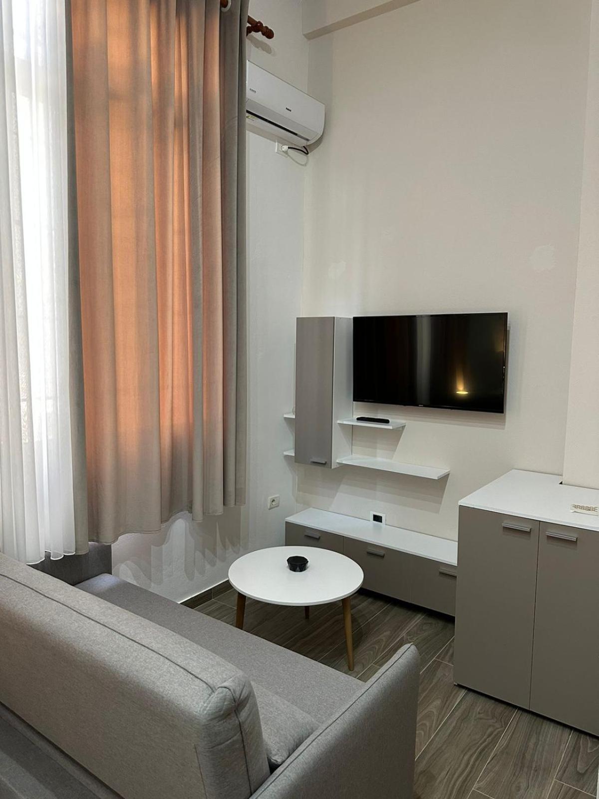 Gex Apartments Tirana Bagian luar foto
