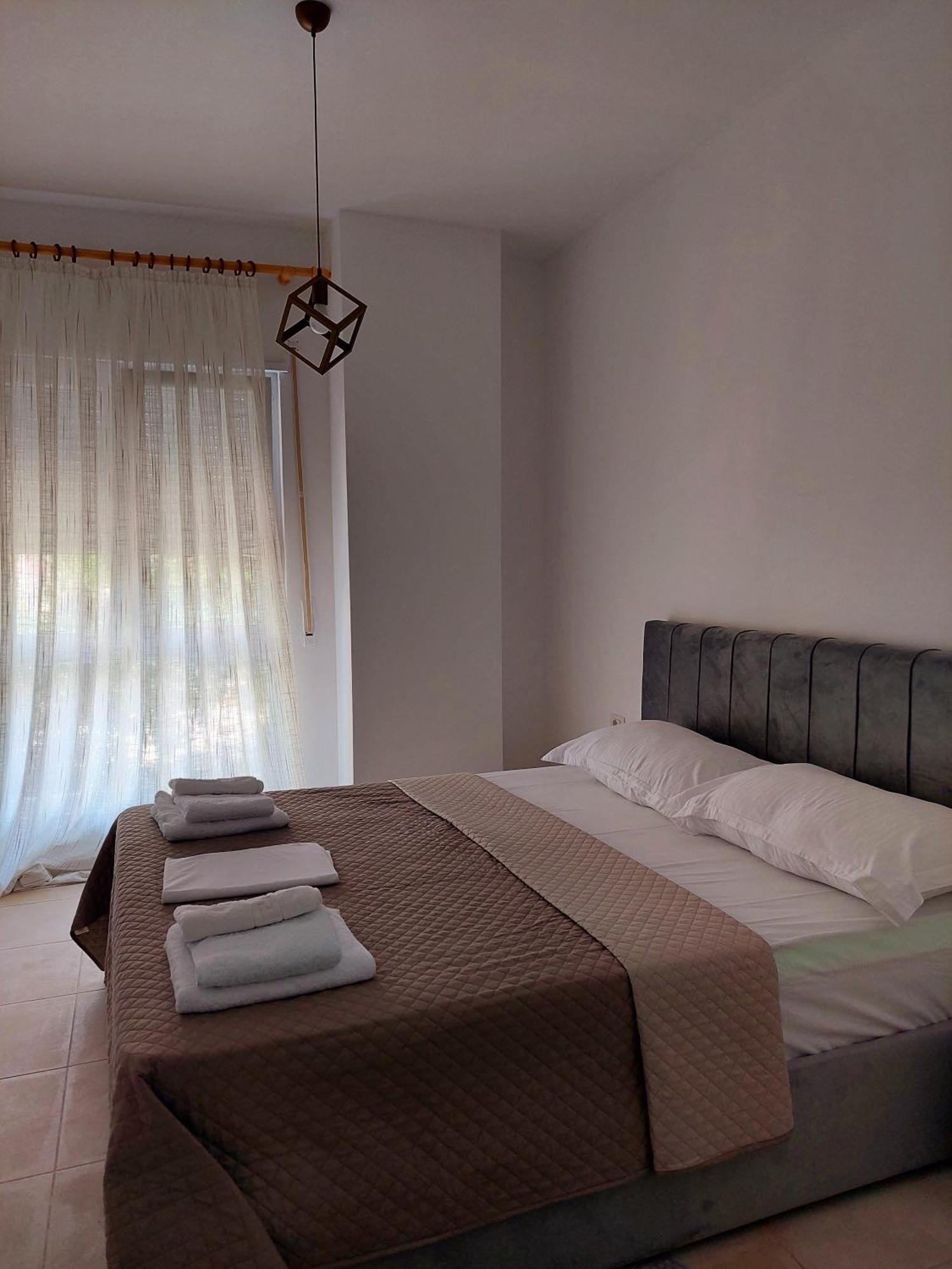 Gex Apartments Tirana Bagian luar foto